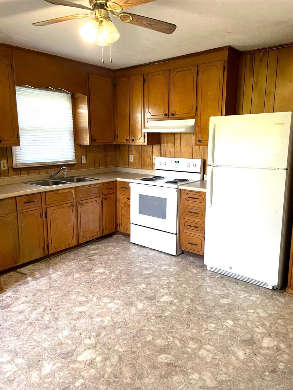 6156 Straightstone Road Long Island, VA 24569 - Photo 8 of 17