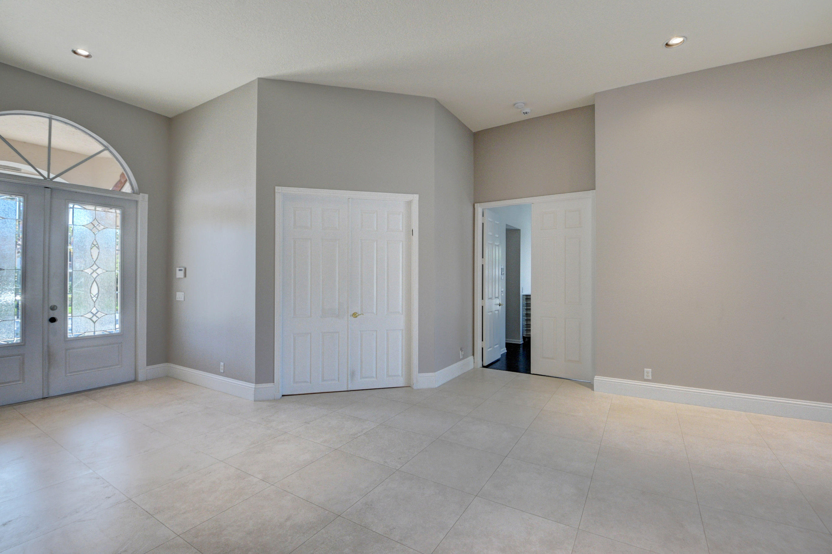 19239 Redberry Court Boca Raton, FL 33498 - Photo 8 of 74 DSC_5151_2_3_4_5