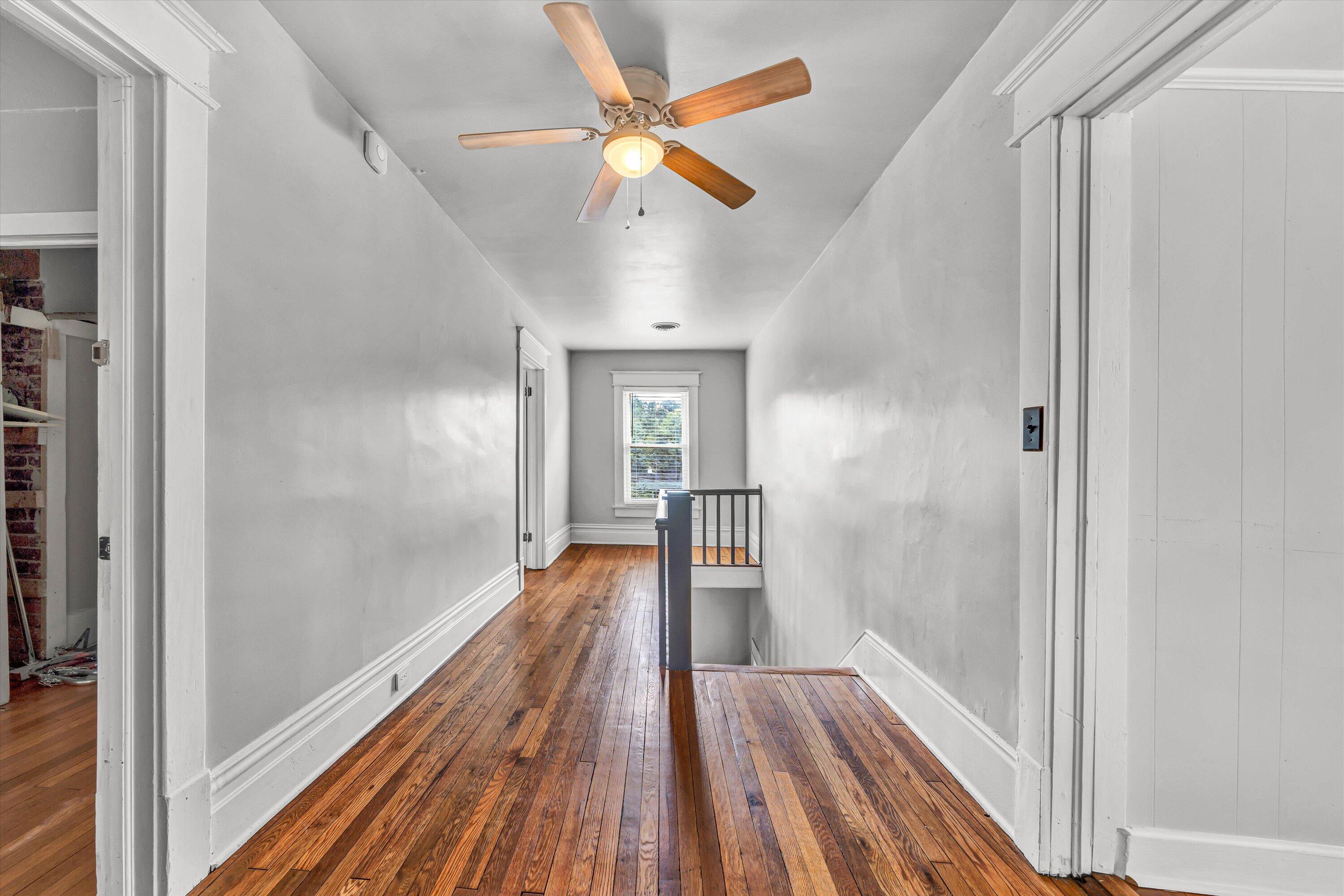 1703 Springfield Avenue Salem, VA 24153 - Photo 24 of 51 24-DSC00184