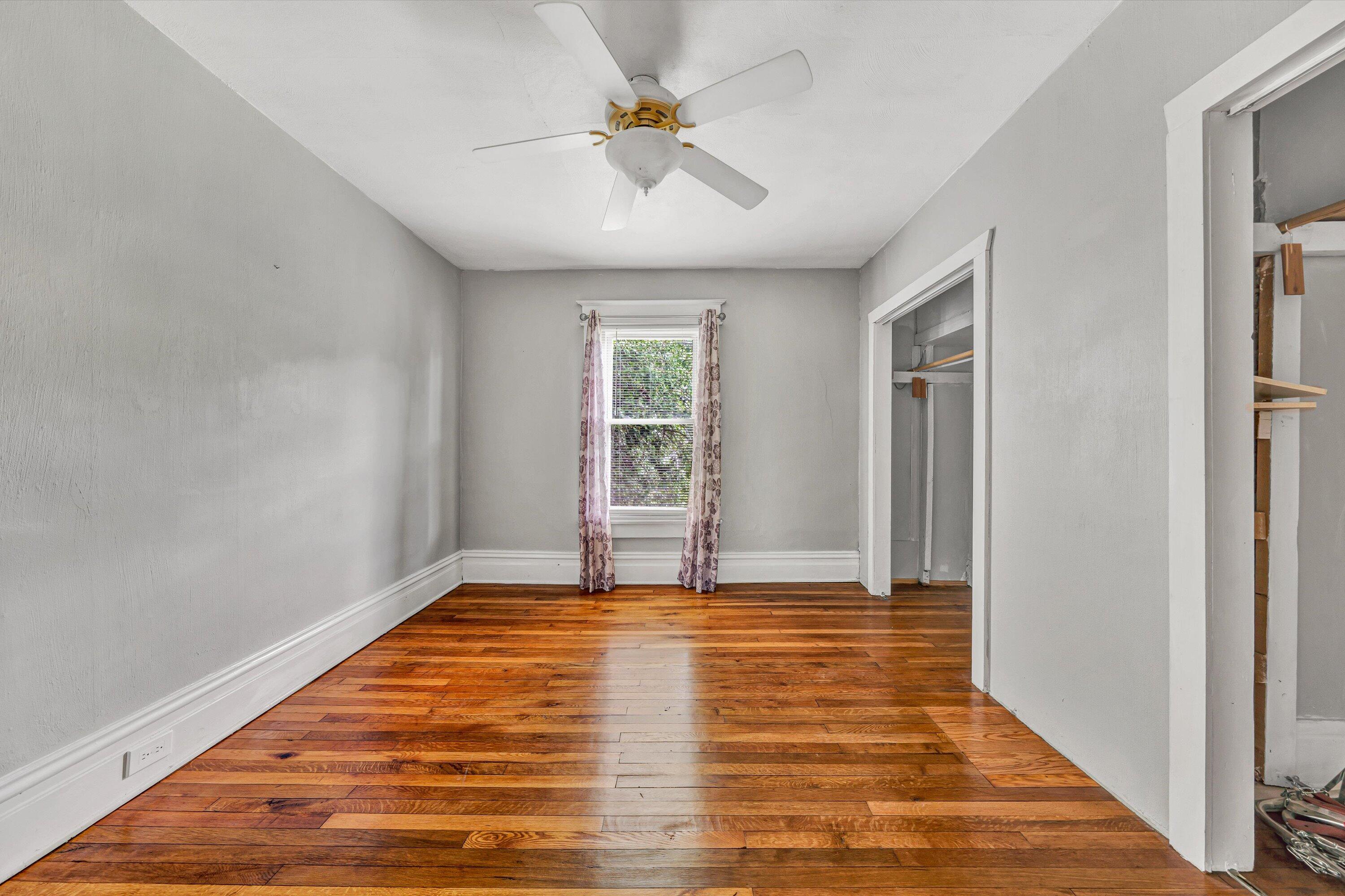 1703 Springfield Avenue Salem, VA 24153 - Photo 27 of 51 27-DSC00193