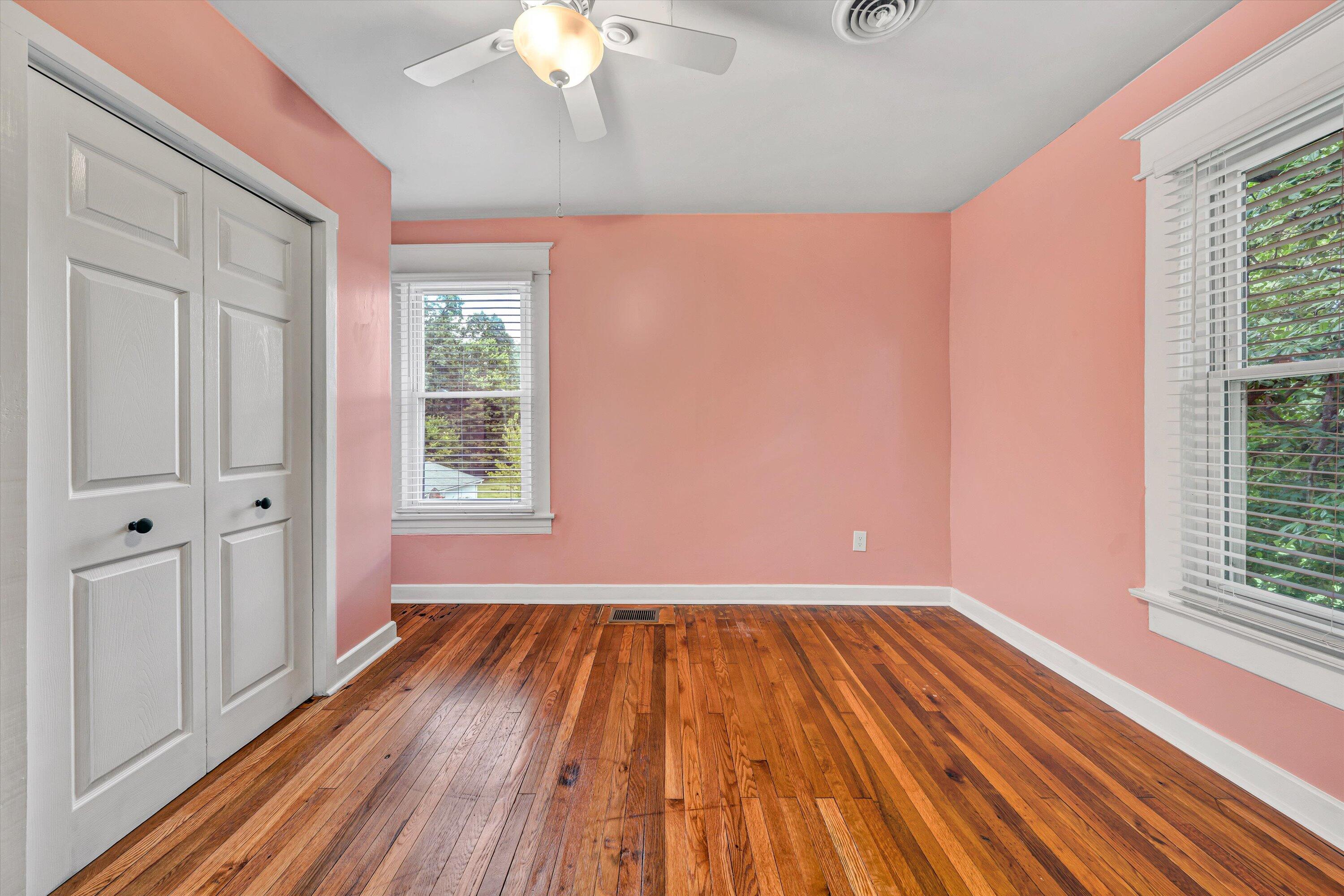 1703 Springfield Avenue Salem, VA 24153 - Photo 29 of 51 29-DSC00199