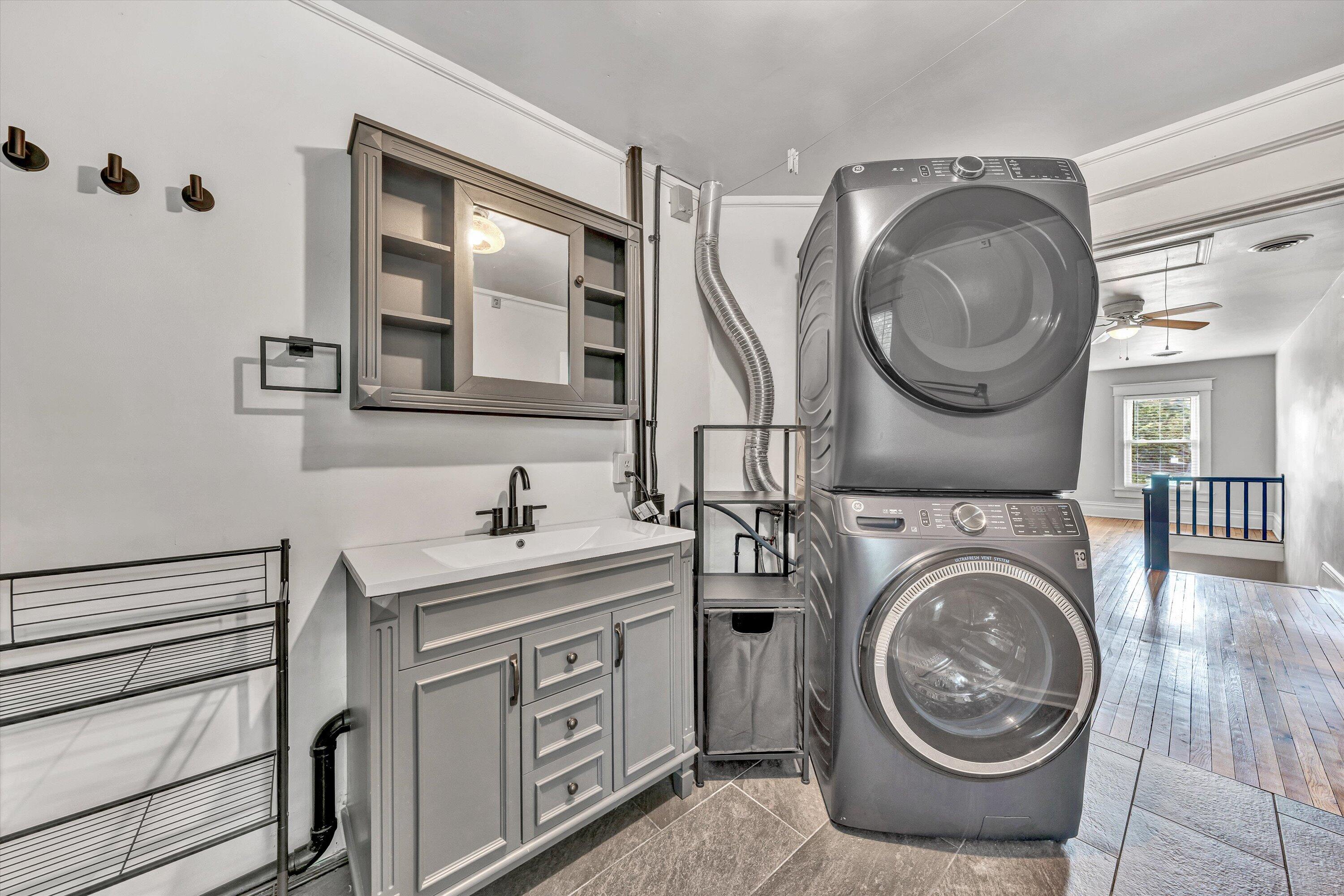 1703 Springfield Avenue Salem, VA 24153 - Photo 31 of 51 31-DSC00205