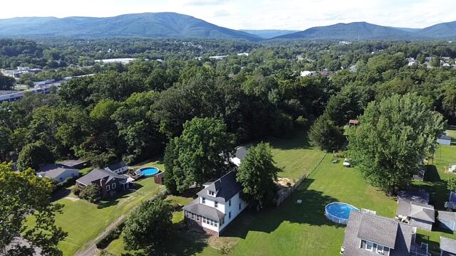 1703 Springfield Avenue Salem, VA 24153 - Photo 47 of 51 2025-08-28-17-11-56-939