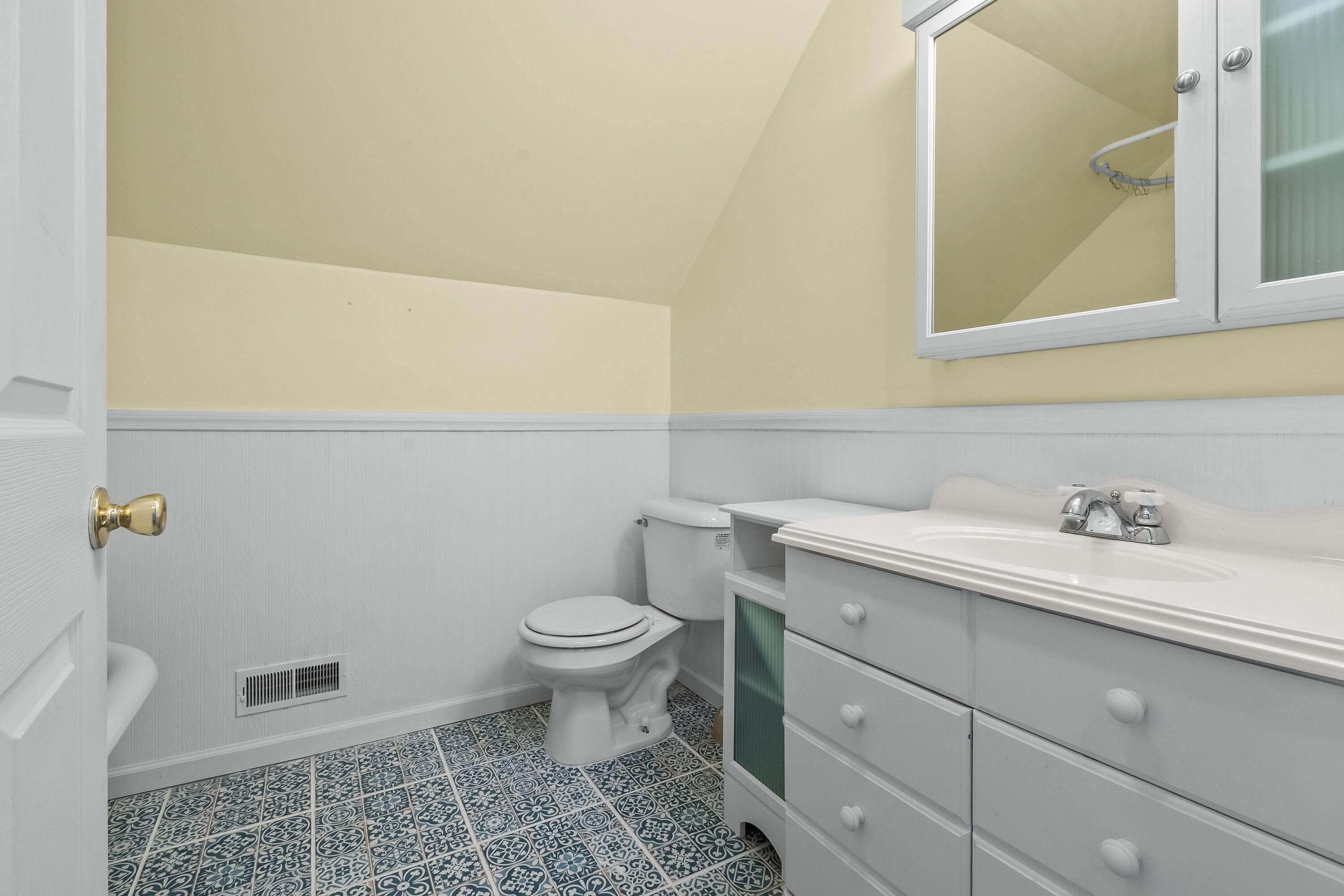 8651 Moreland Road Jerome, MI 49249 - Photo 23 of 56 54