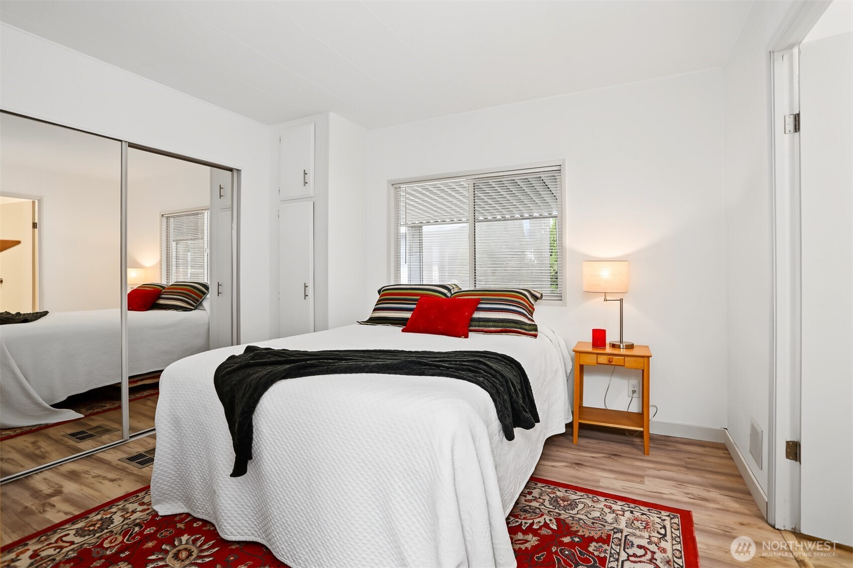 1121 244th Street Southwest, Unit 6 Bothell, WA 98021 - Photo 16 of 34 Gallery Image 16