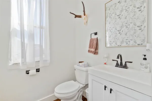 $745,000 | 342 Lake View Road, Hayden, CO 81639