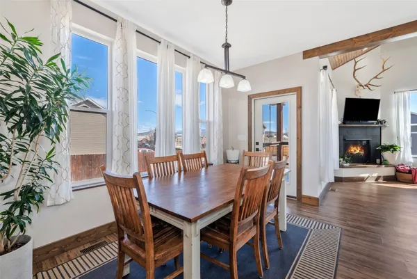 $745,000 | 342 Lake View Road, Hayden, CO 81639