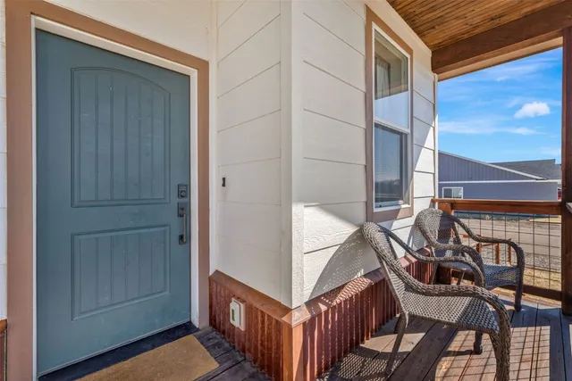 $765,000 | 342 Lake View Road, Hayden, CO 81639