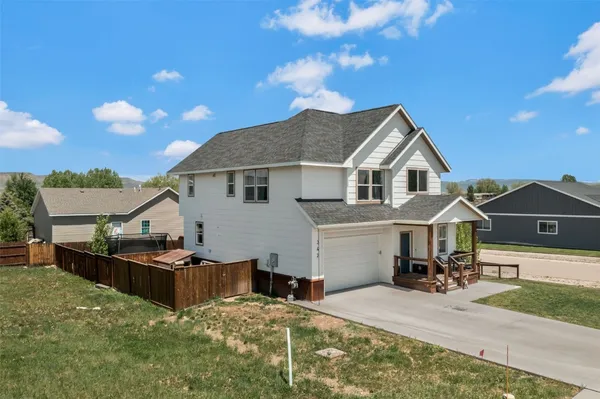 $745,000 | 342 Lake View Road, Hayden, CO 81639