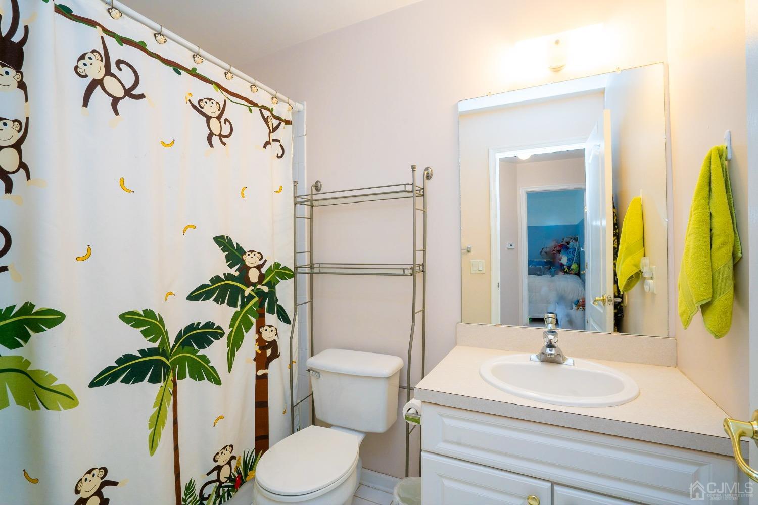339 Hawthorne Road North Brunswick, NJ 08902 - Photo 22 of 37 Gallery Image 22