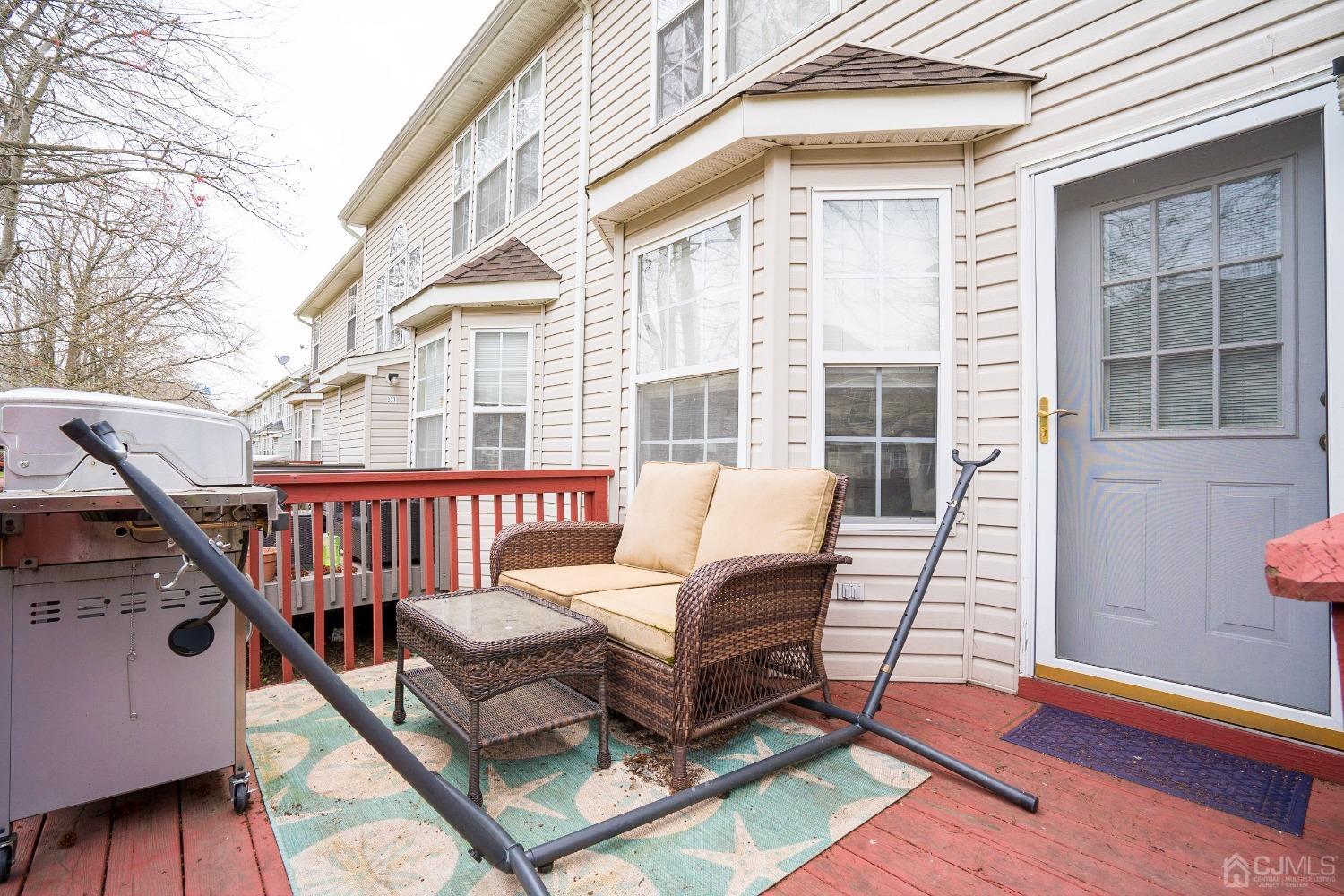 339 Hawthorne Road North Brunswick, NJ 08902 - Photo 26 of 37 Gallery Image 26