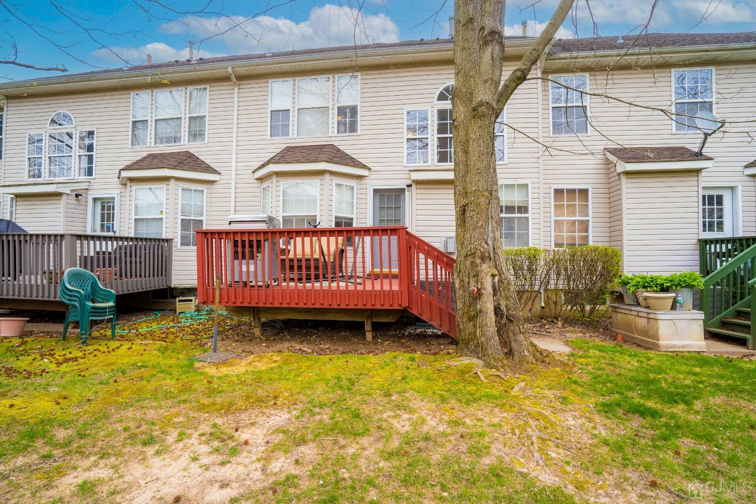 339 Hawthorne Road North Brunswick, NJ 08902 - Photo 28 of 37 Gallery Image 28