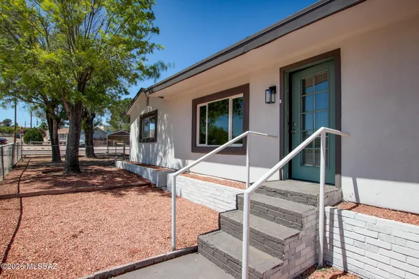 $259,000 | 262 Gila Street, Benson, AZ 85602