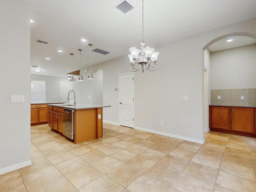 7249 Shadeview Alley Windermere, FL 34786 - Photo 13 of 32