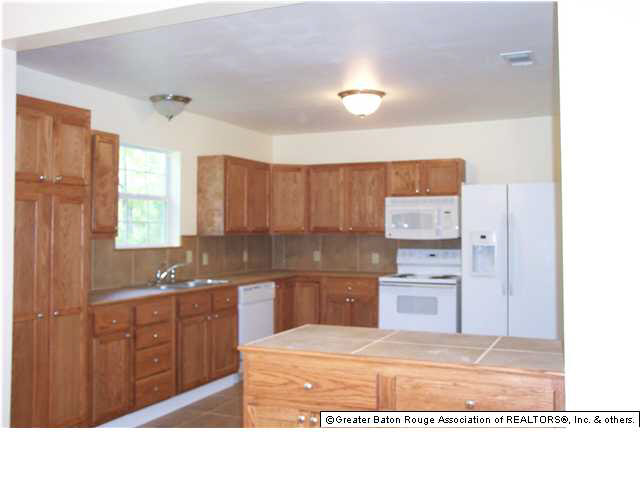 4441 Clark Street Baton Rouge, LA 70811 - Photo 5 of 9 Gallery Image 5