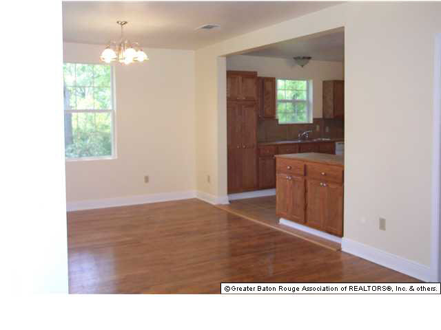 4441 Clark Street Baton Rouge, LA 70811 - Photo 7 of 9 Gallery Image 7