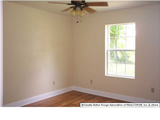 4441 Clark Street Baton Rouge, LA 70811 - Photo 8 of 9 Gallery Image 8