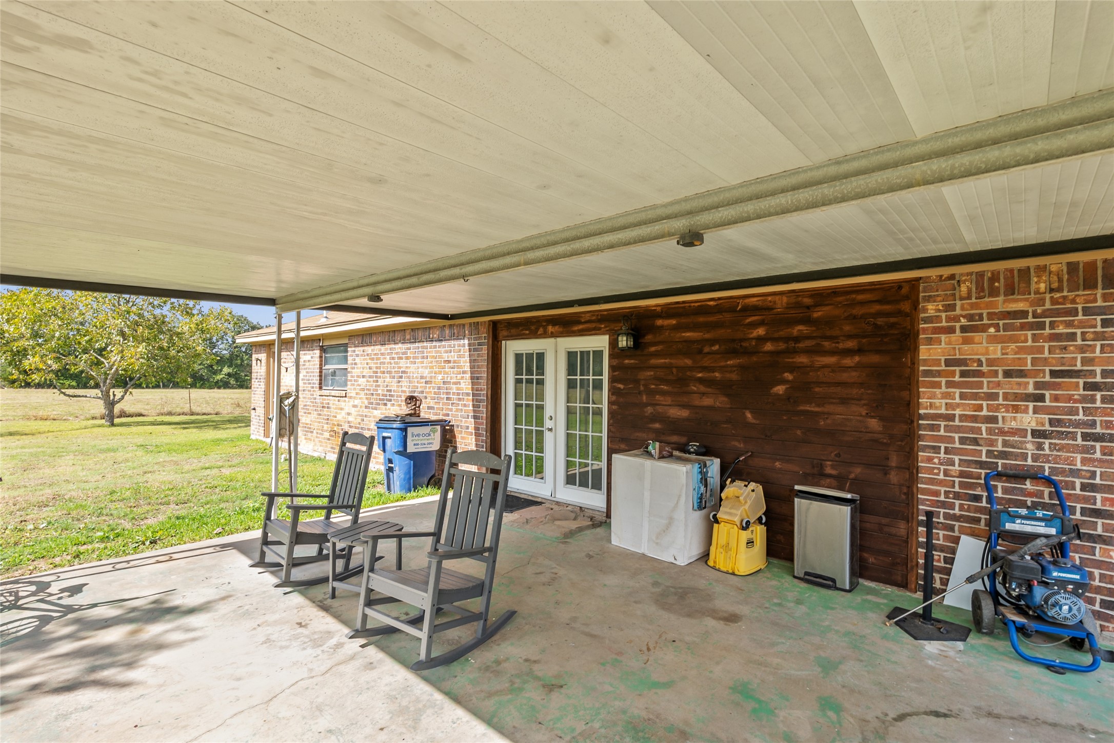 11050 Antioch Road Midway, TX 75852 - Photo 4 of 34 a view of a two chairs in the patio