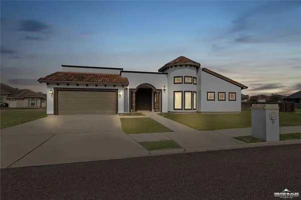 $255,000 | 511 Mi Vida Street, Weslaco, TX 78596