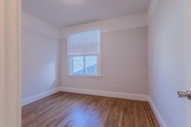 $5,400 | 2018 Oakdale Avenue, San Francisco, CA 94124