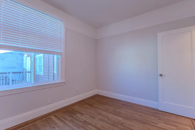 $5,400 | 2018 Oakdale Avenue, San Francisco, CA 94124