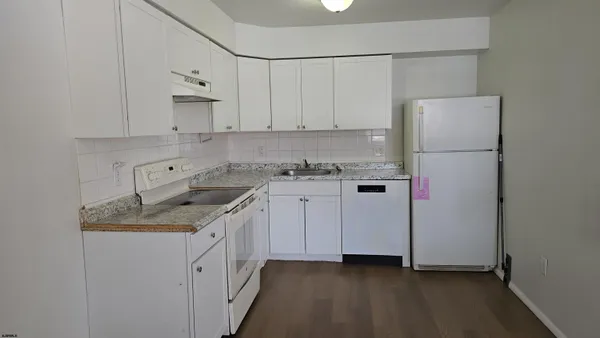 $1,500 | 2608 Woodlands Drive, Unit 2608, Mays Landing, NJ 08330