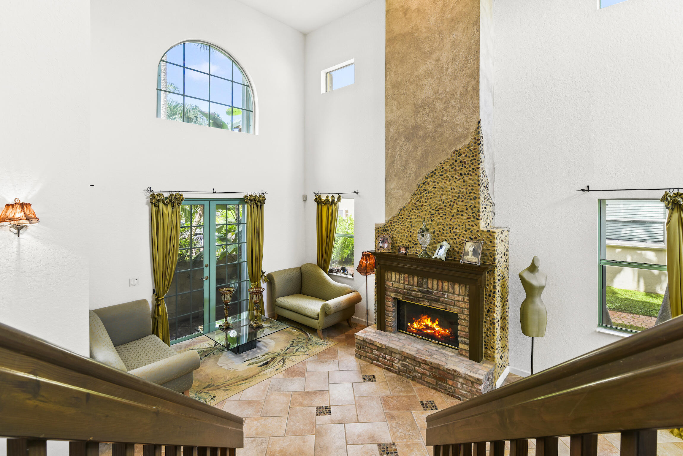 310 Southwest 16th Street Boca Raton, FL 33432 - Photo 11 of 46 BocaRatonStudio 116