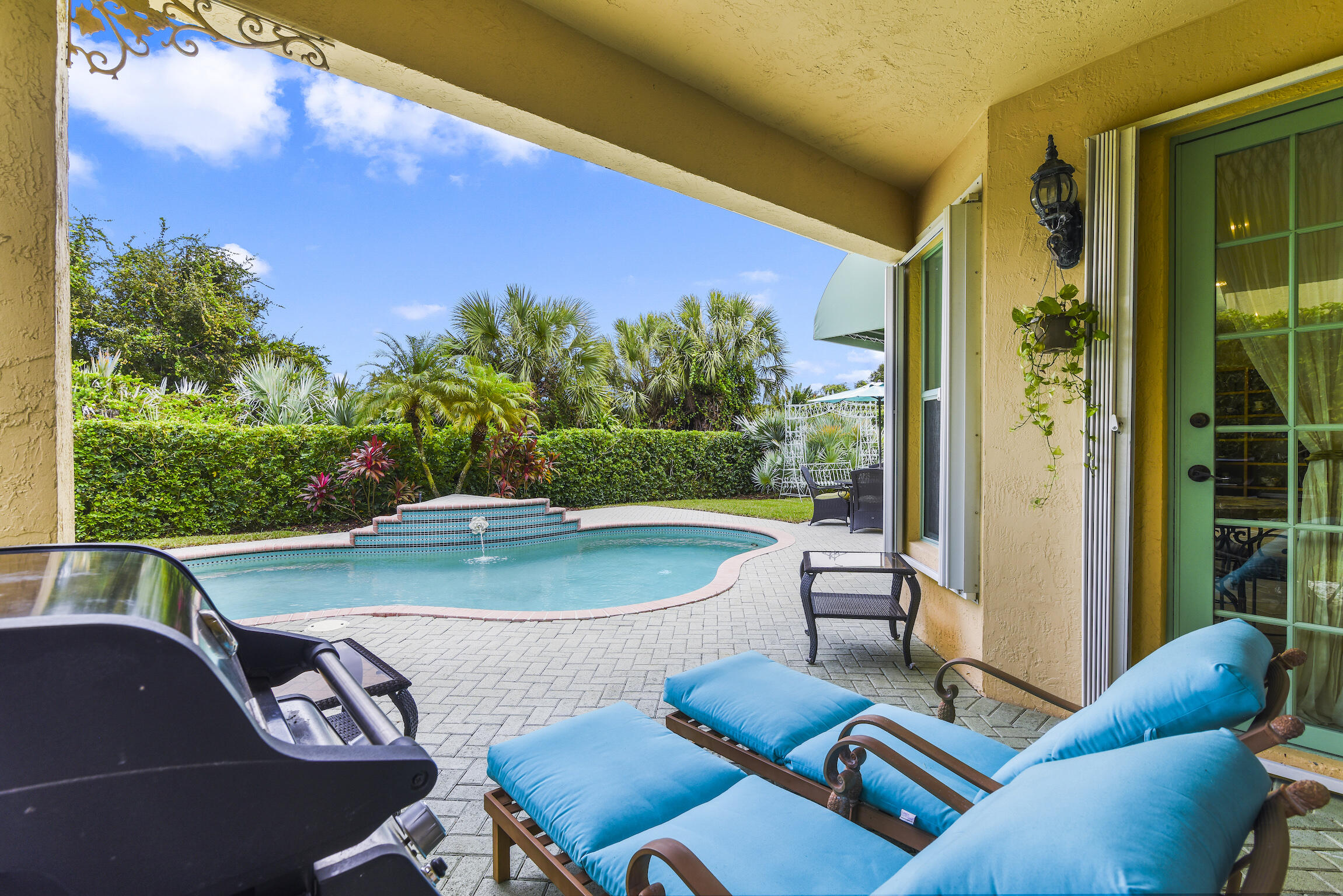 310 Southwest 16th Street Boca Raton, FL 33432 - Photo 34 of 46 BocaRatonStudio 142