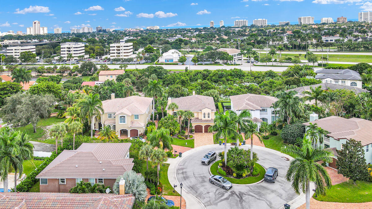 310 Southwest 16th Street Boca Raton, FL 33432 - Photo 43 of 46 .