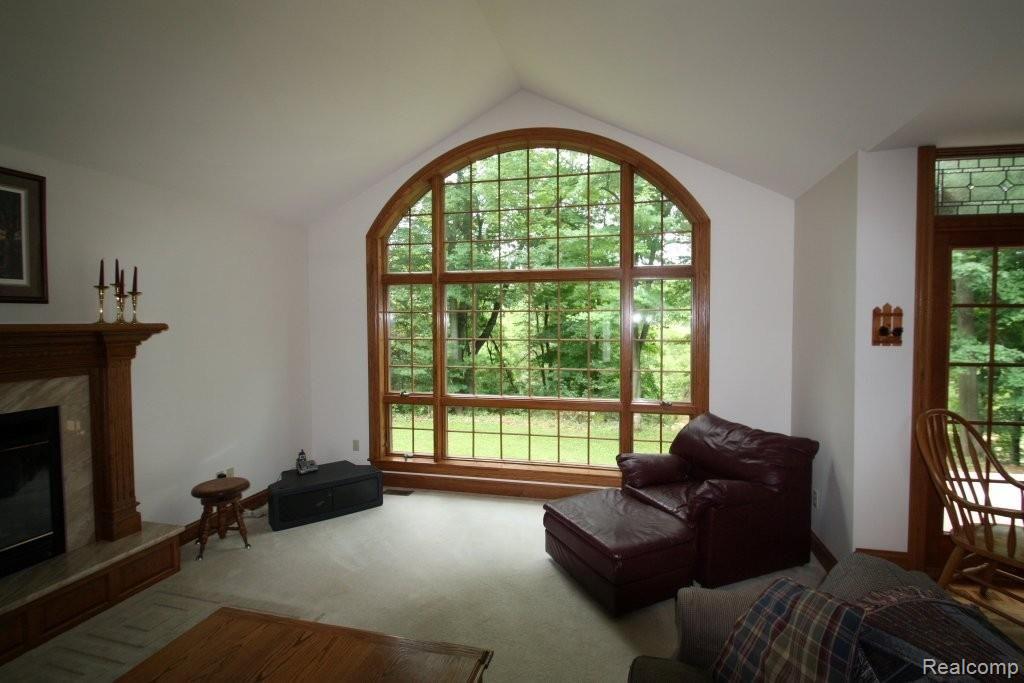 5030 Brown Road Avoca, MI 48006 - Photo 3 of 30 5030 Brown family room 2.JPG
