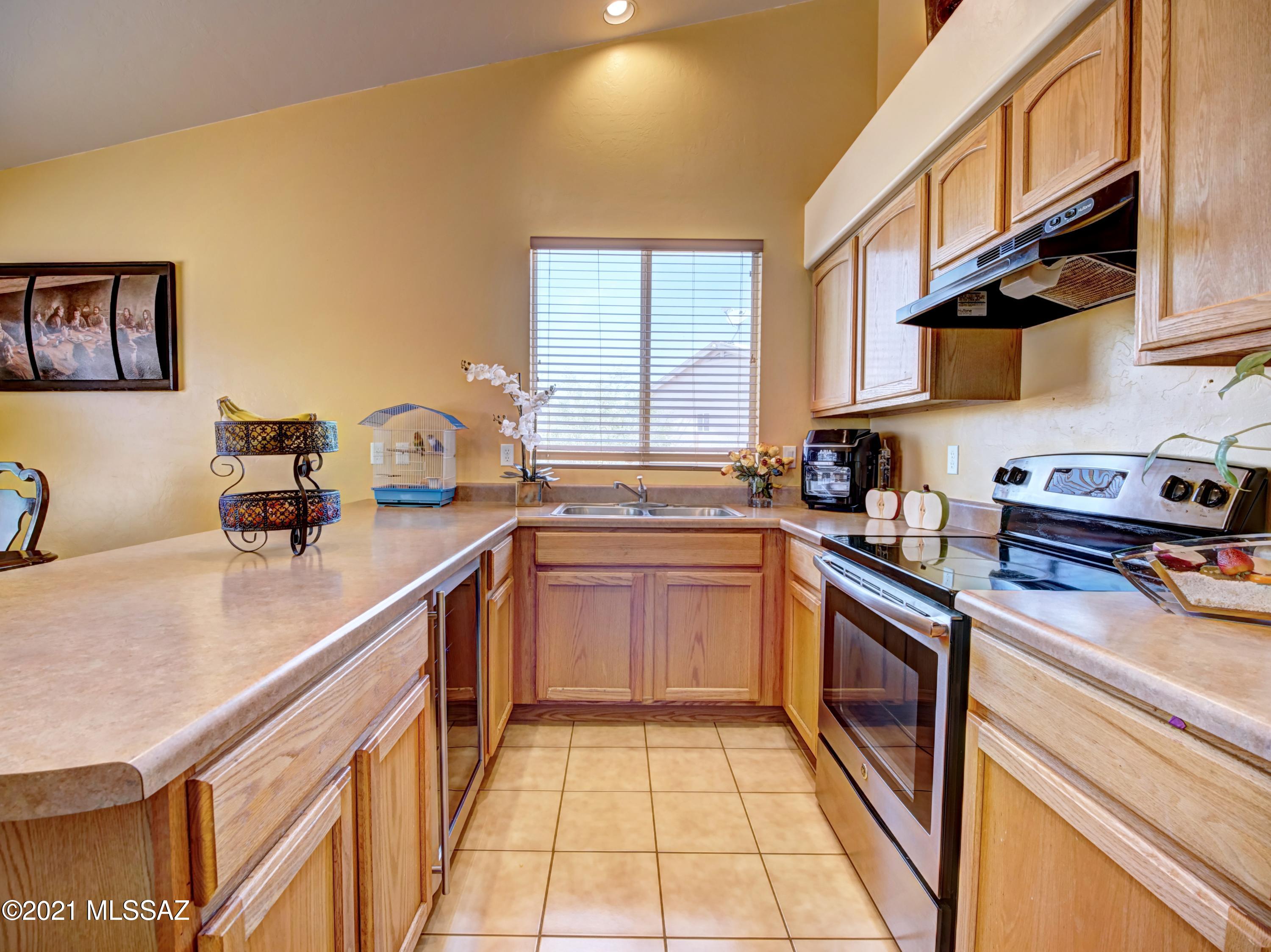 252 Lima Court Rio Rico, AZ 85648 - Photo 11 of 20