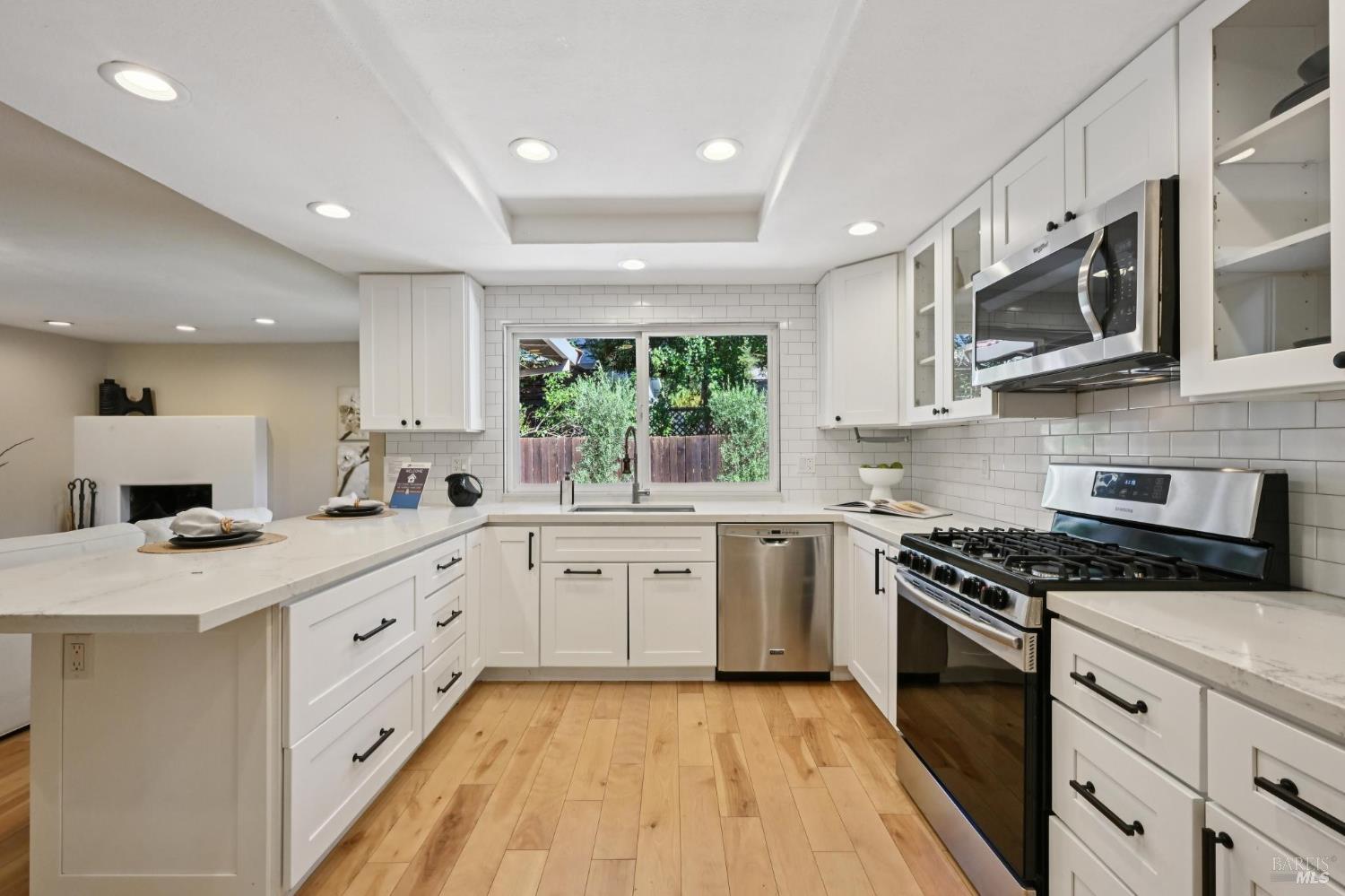 5427 Yerba Buena Road Santa Rosa, CA 95409 - Photo 16 of 46 Gallery Image 16