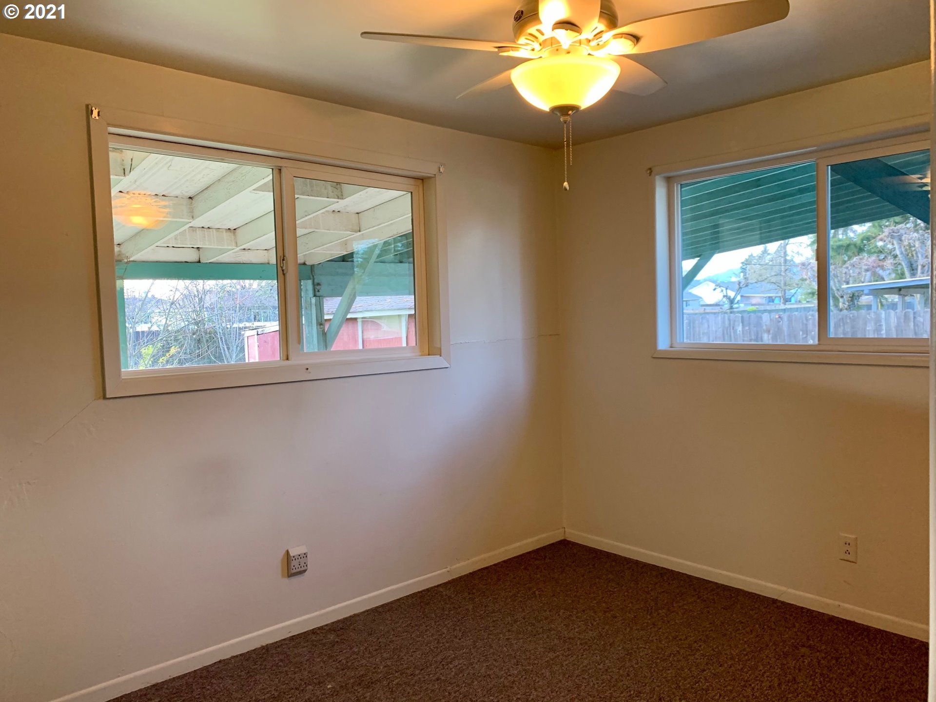 530 North 34th Street Springfield, OR 97478 - Photo 11 of 17 Gallery Image 11