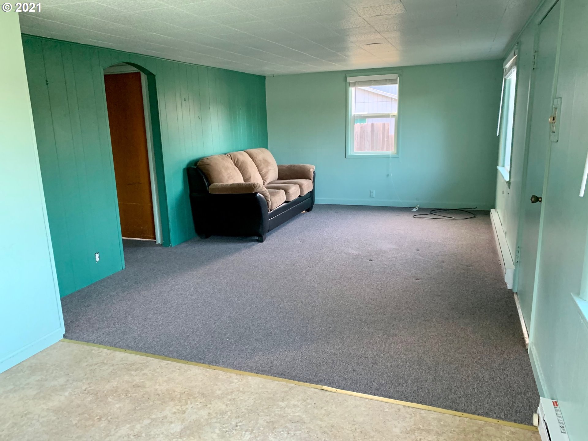 530 North 34th Street Springfield, OR 97478 - Photo 5 of 17 Gallery Image 5