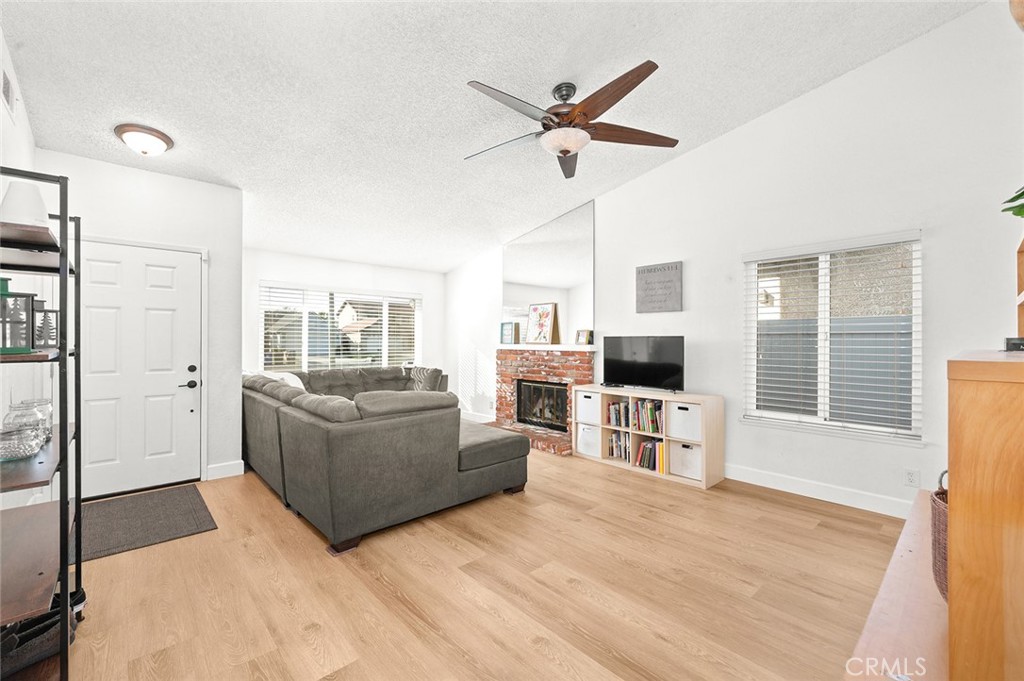 7297 Meadowlark Place Rancho Cucamonga, CA 91701 - Photo 5 of 40