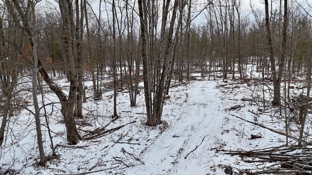 East Long Lake Road, Unit V/L Harrison, MI 48625 - Photo 2 of 38 002