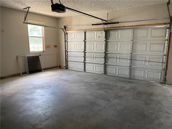 $2,200 | 736 Bedford Court, Woodstock, GA 30188