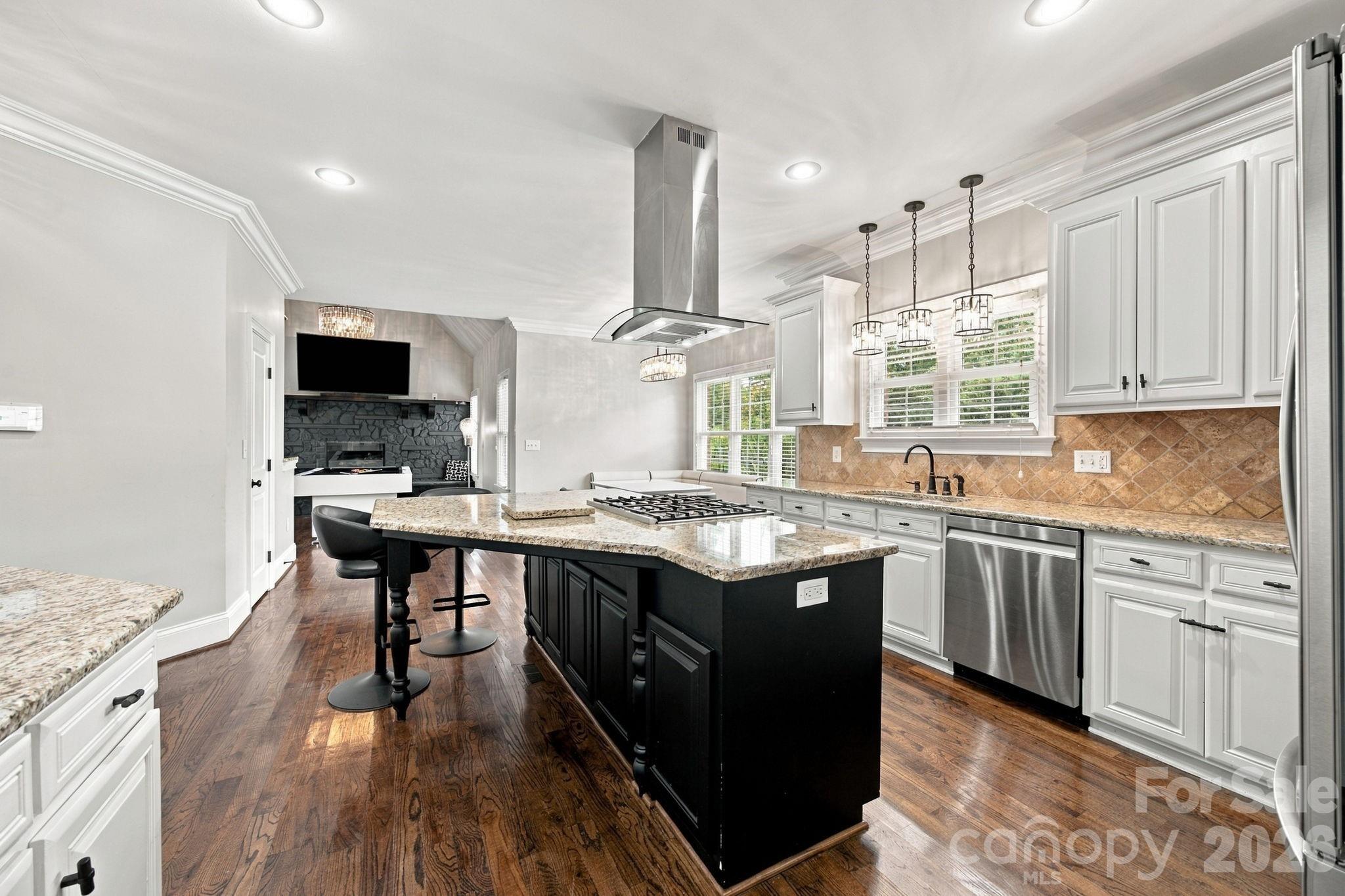 6671 Fox Ridge Circle, Unit 42 Davidson, NC 28036 - Photo 20 of 48 Gallery Image 20