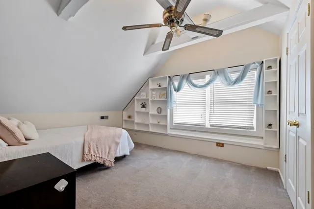 $4,500 | 438 South Wright Street, Naperville, IL 60540