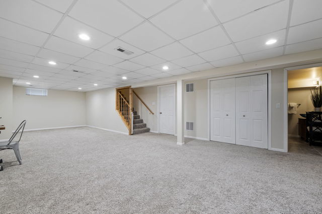 438 South Wright Street Naperville, IL 60540 - Photo 18 of 26 a view of an empty room