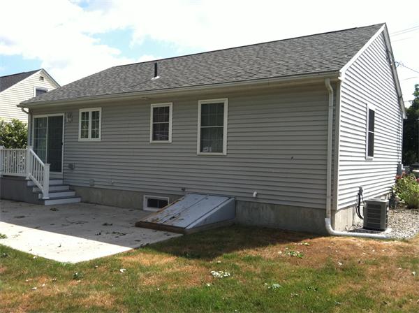 1174 Parker Street Springfield, MA 01129 - Photo 2 of 8 Gallery Image 2