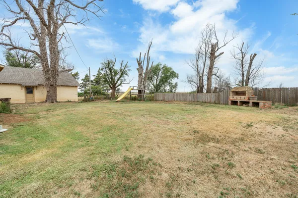 $239,000 | 2723 Cr Road, Friona, TX 79035