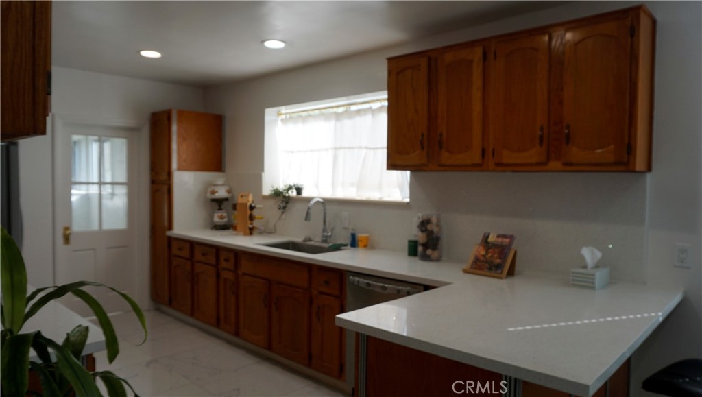 2839 Midwick Drive Alhambra, CA 91803 - Photo 9 of 27