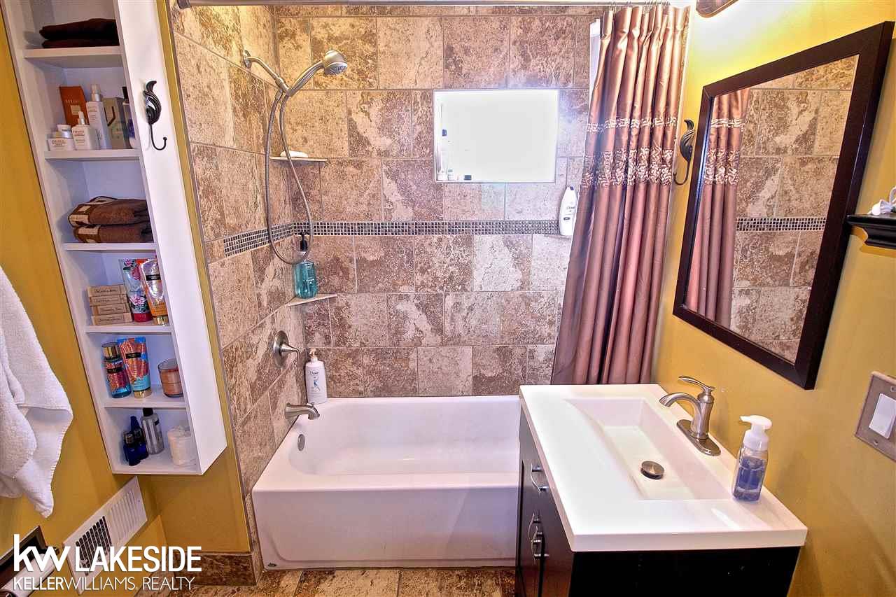 8181 Canal Road Utica, MI 48317 - Photo 17 of 25 31329203-16.JPG