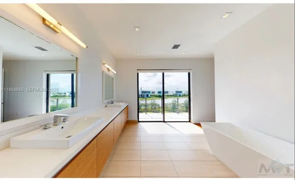 $21,000 | 16580 Sunset Way, Unit 16580, Weston, FL 33326