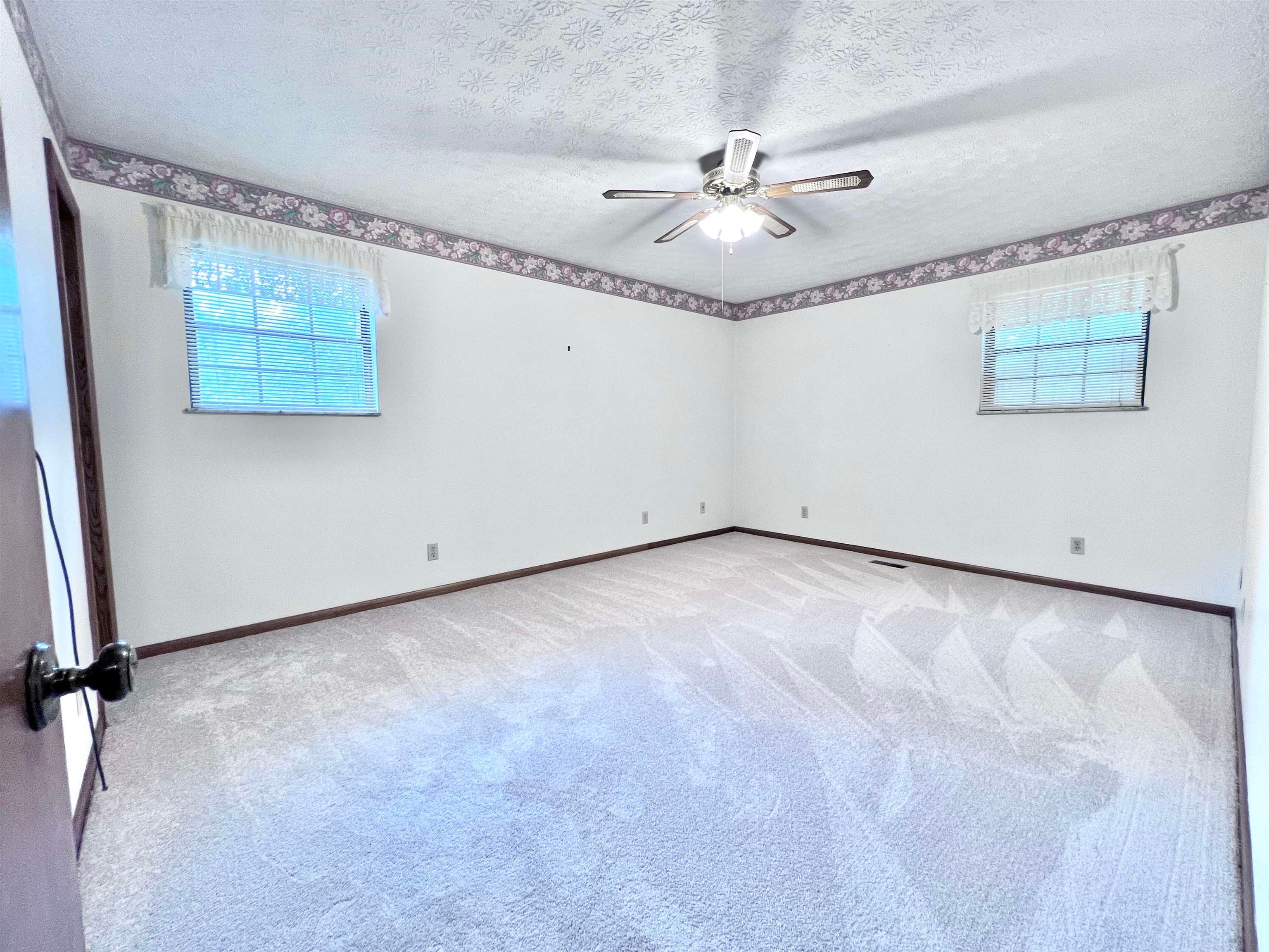 3110 Ferguson Road Huntington, WV 25705 - Photo 5 of 16 Gallery Image 5