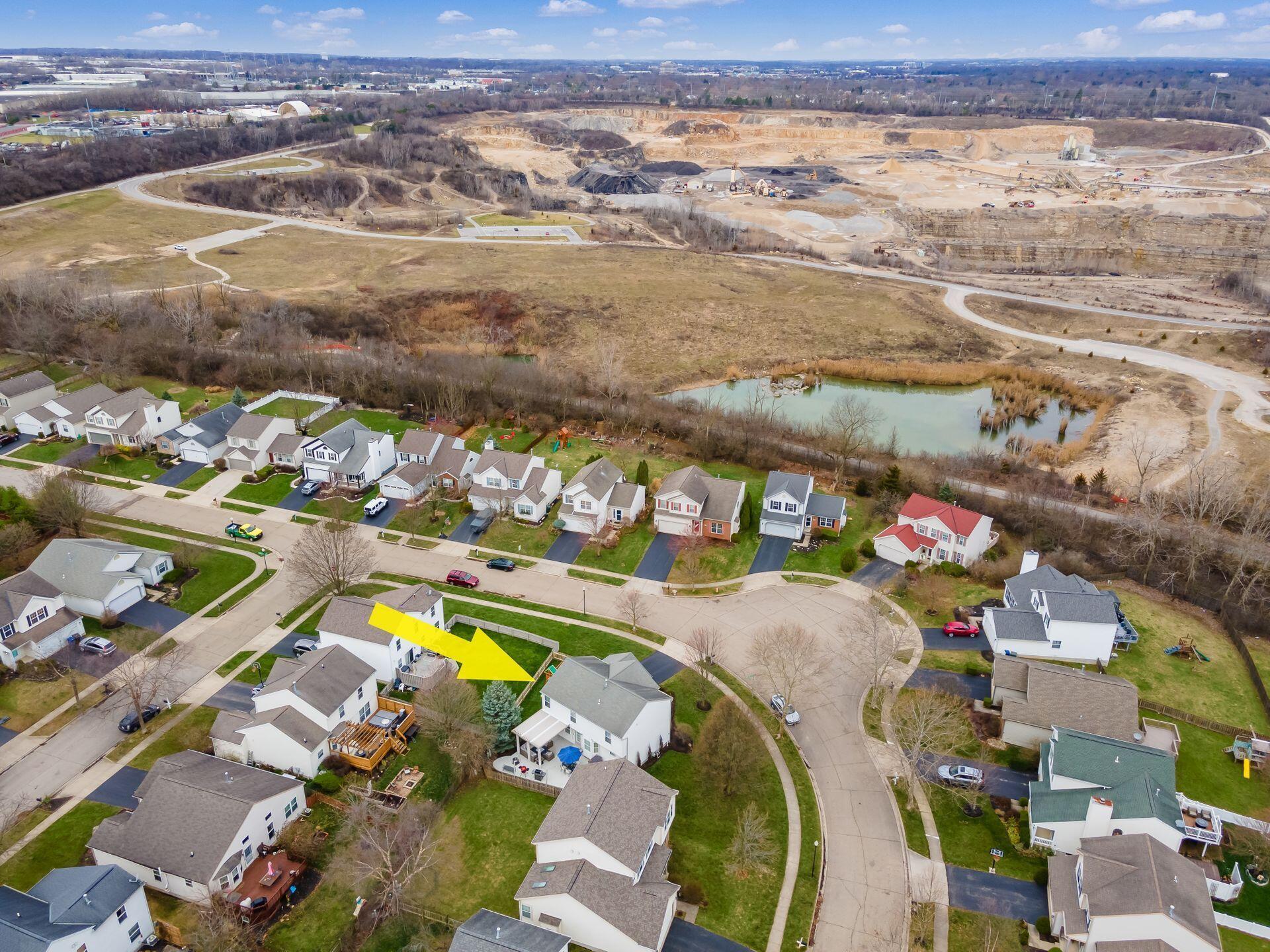 2476 Limestone Way Columbus, OH 43228 - Photo 50 of 52 Aerial