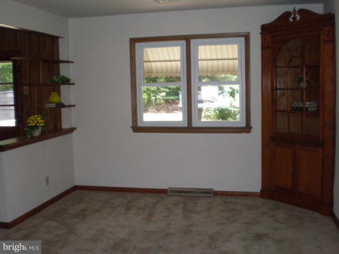 125 Dares Beach Road Prince Frederick, MD 20678 - Photo 24 of 28 Dining Room