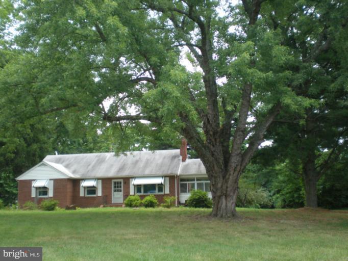 125 Dares Beach Road Prince Frederick, MD 20678 - Photo 7 of 28 Exterior (Front)