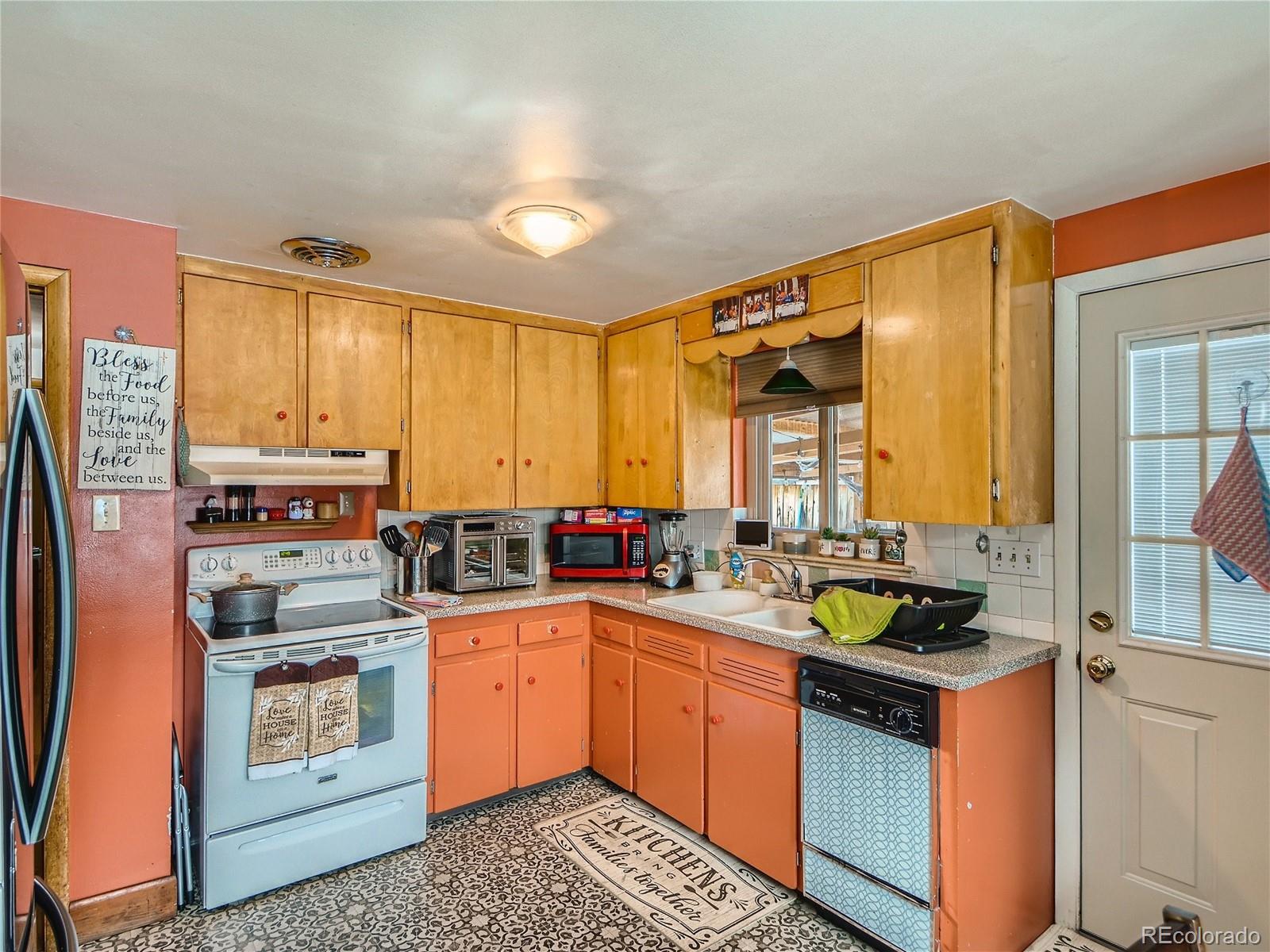 3650 Pierce Street Wheat Ridge, CO 80033 - Photo 5 of 23 Gallery Image 5